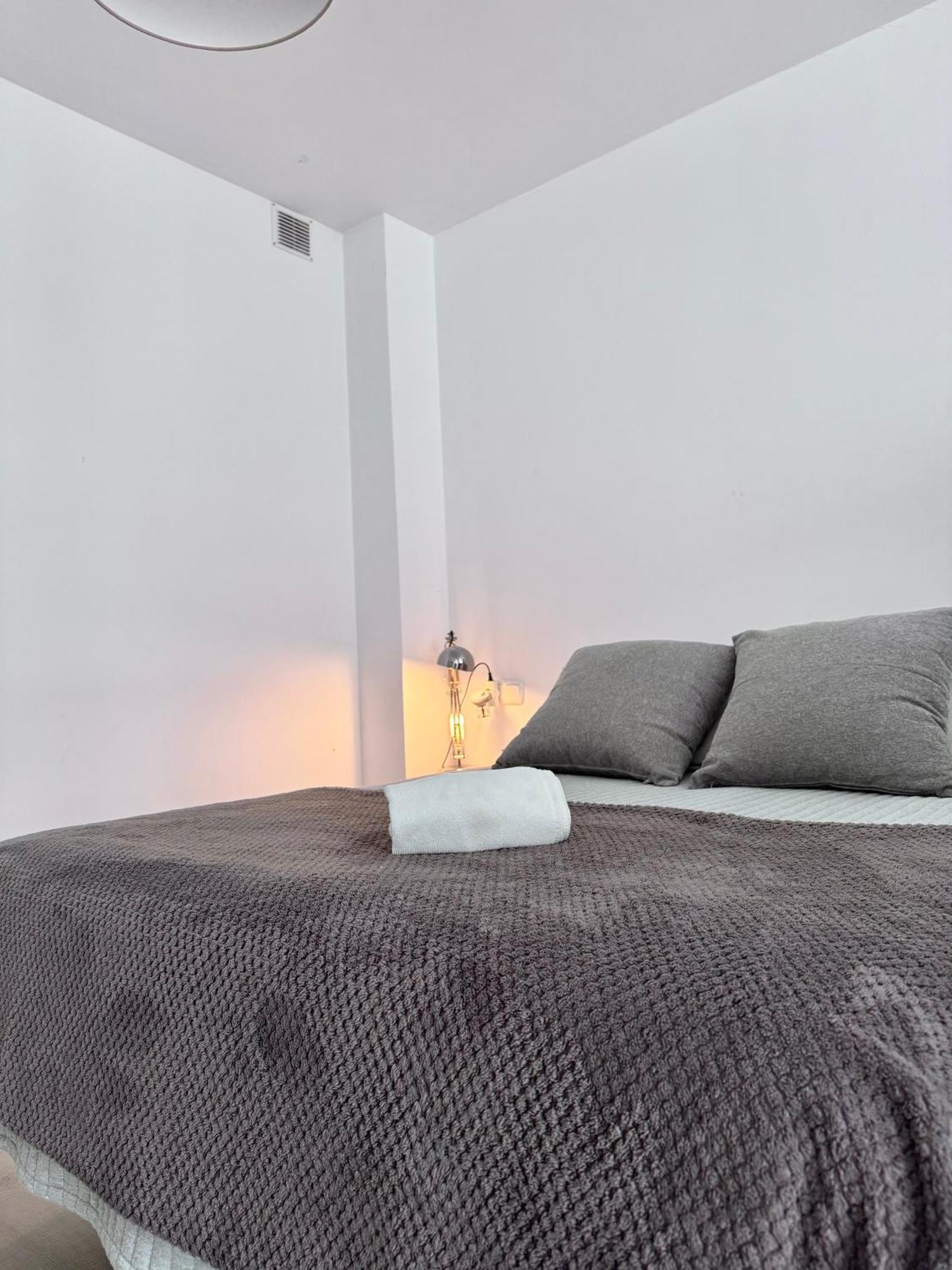 Sumaloft Prensa Apartman Málaga Kültér fotó
